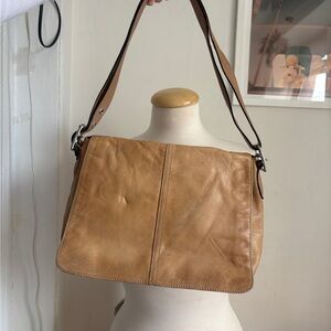 Vintage Coach Hampton Flap Bag #9570 Tan Leather Shoulder Bag Y2K